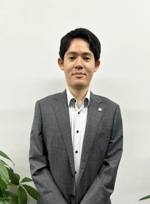 青木 英伍