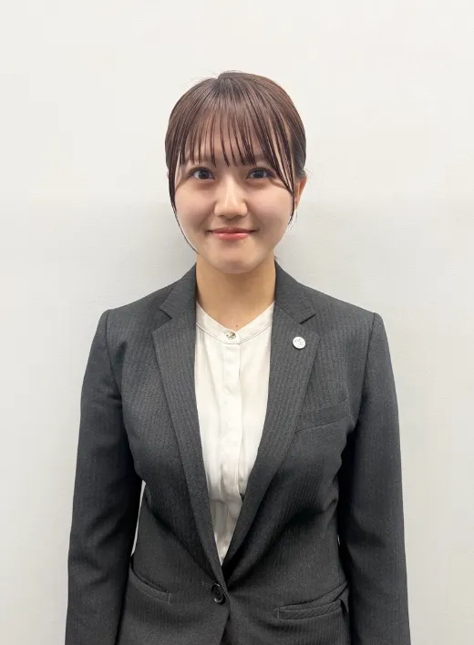 中石 侑里