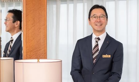 総支配人 近藤高 様